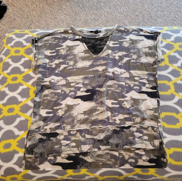 Rock N Republic Camo Top - Picture 6 of 11